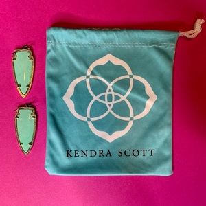 Kendra Scott Skylar Arrowhead Earrings